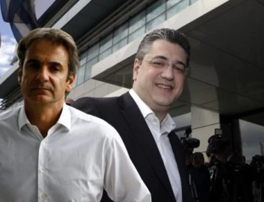 Στην Αριστοτέλους για καφέ Μητσοτάκης με Τζιτζικώστα (βίντεο)